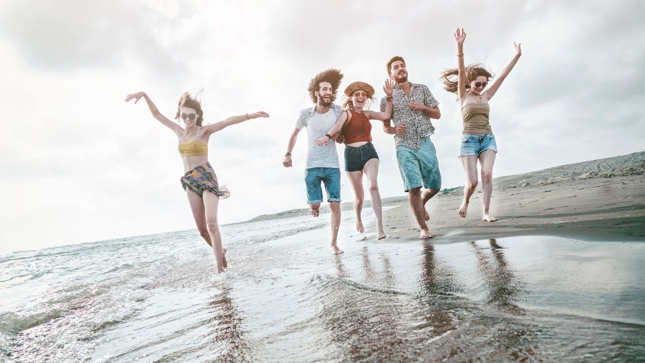 Jak spędzić aktywne wakacje na Pomorzu? Stodoły na Fali zapraszają!