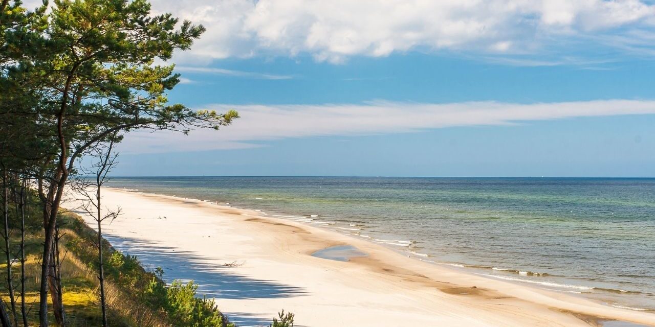 najlepsze-atrakcje-w-okolicy-slawoszynka-co-warto-zobaczyc-i-gdzie-sie-wybrac Najlepsze atrakcje w okolicy Sławoszynka: Co warto zobaczyć i gdzie się wybrać?